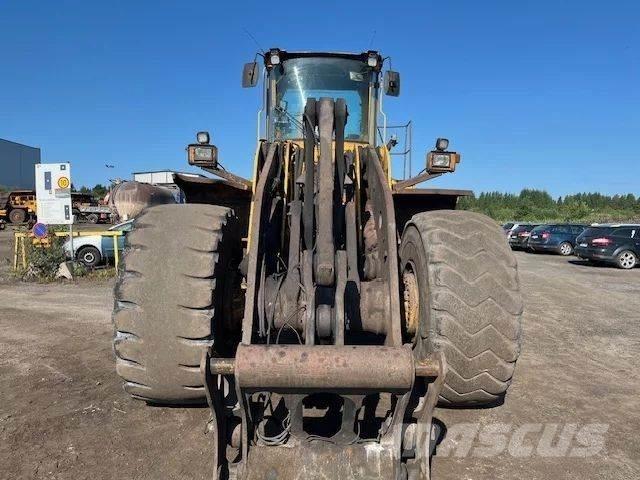 Volvo L220D Kolesové nakladače