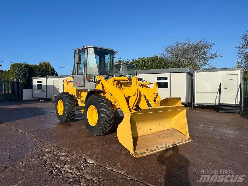 TCM Loading Shovel Kolesové nakladače