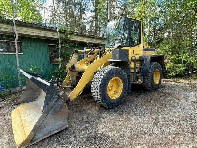 Komatsu WA 180-3 Kolesové nakladače