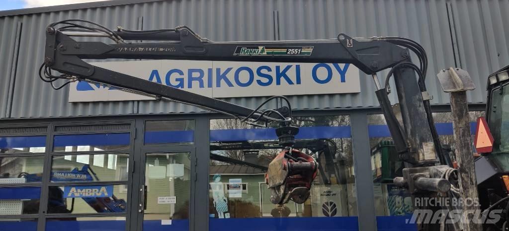 Hakki 2551 Lesné nakladače