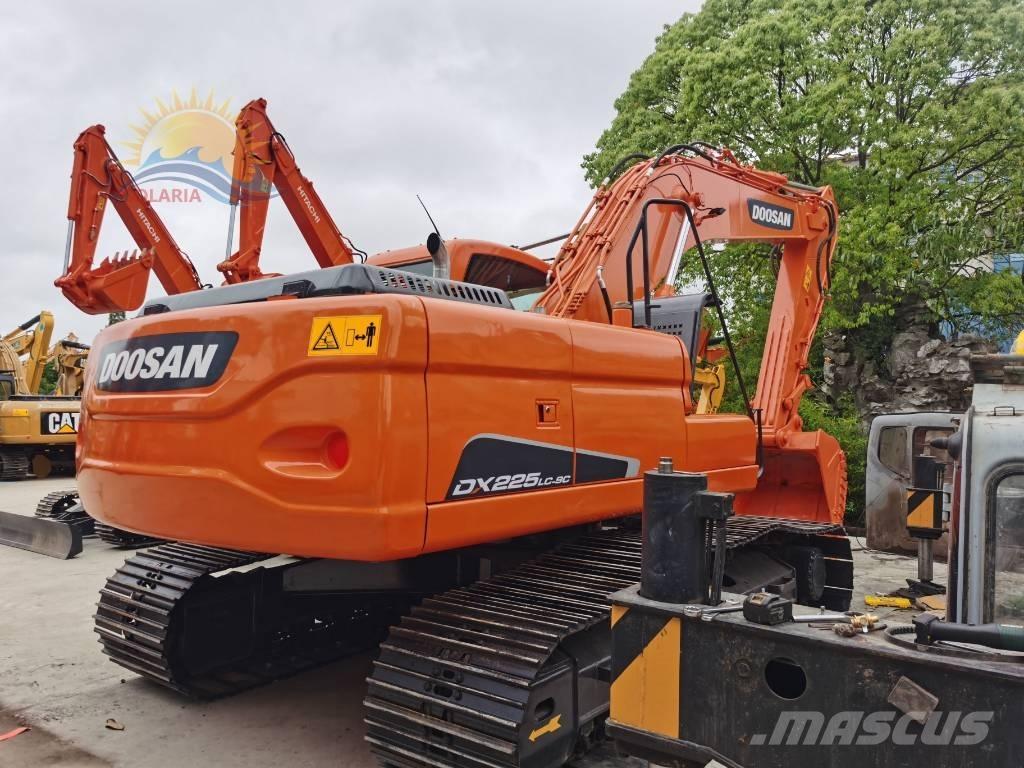 Doosan DX 225 LC Pásové rýpadlá