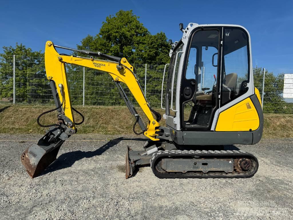 Wacker Neuson ET18 Pásové rýpadlá