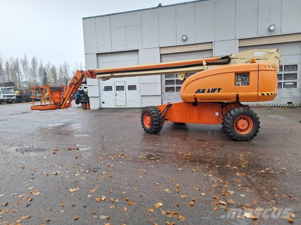 JLG 660 SJ 4x4x4 Kĺbové plošiny