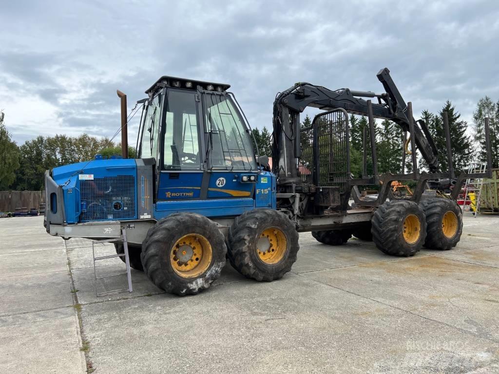 Rottne F15C Lesné traktory