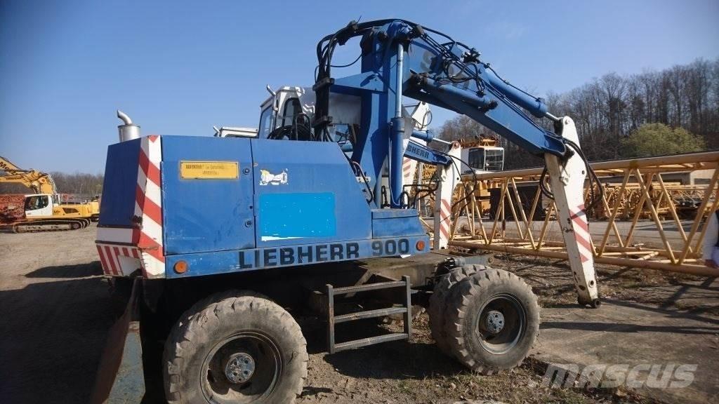 Liebherr A900-C Kolesové rýpadlá