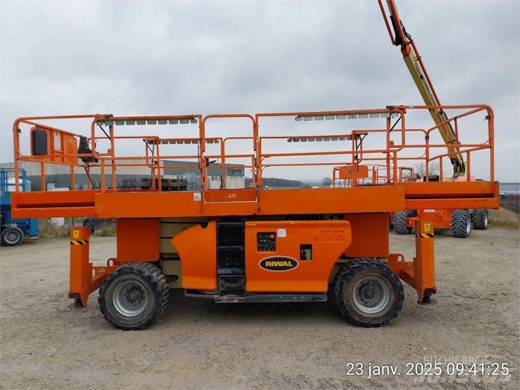 JLG 3394RT Nožnicové zdvíhacie plošiny