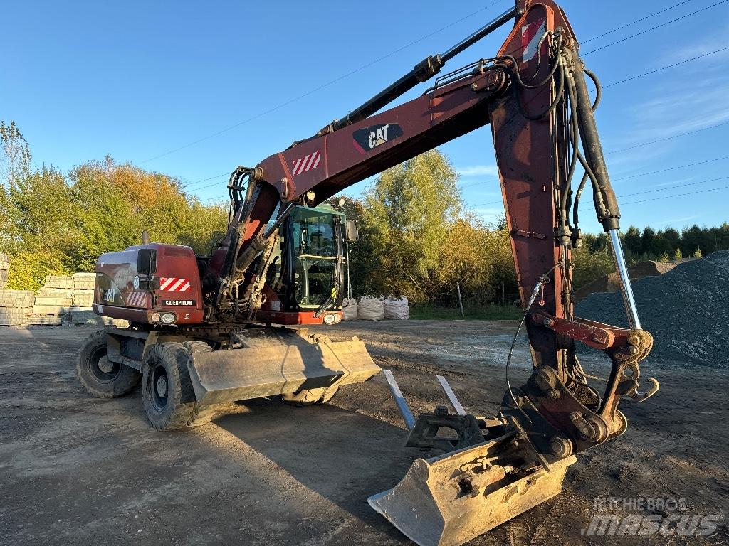 CAT 313 D Kolesové rýpadlá