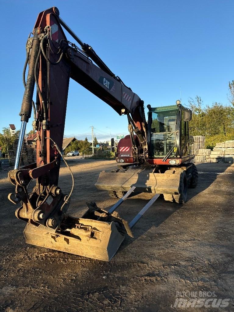 CAT 313 D Kolesové rýpadlá