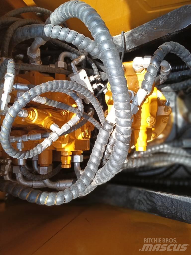Sany SY 135C Midi rýpadlá 7 t - 12 t