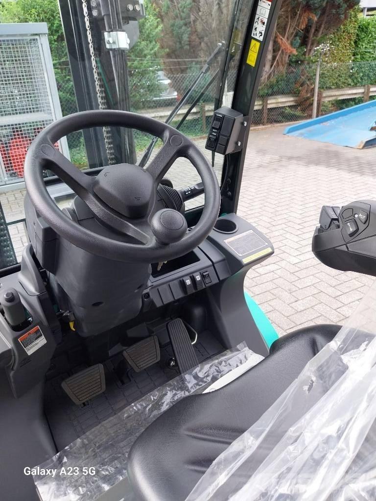 Mitsubishi FG 25 N LPG vozíky