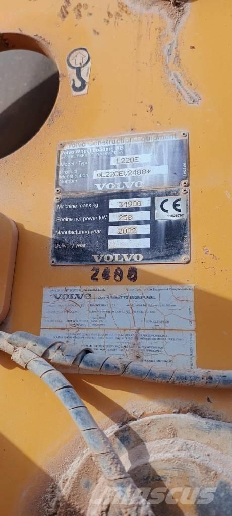 Volvo L 220 E Kolesové nakladače