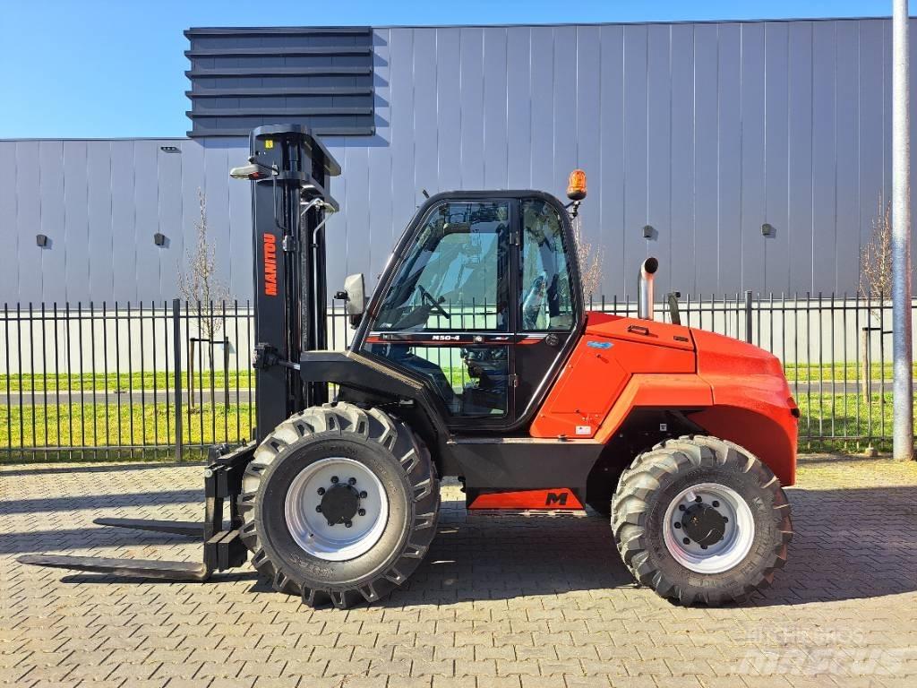 Manitou M 50-4 Terénne vysokozdvižné vozíky