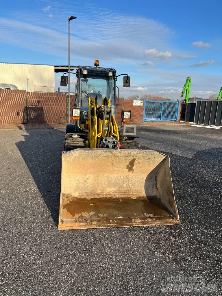 Wacker Neuson WL 32 Kolesové nakladače