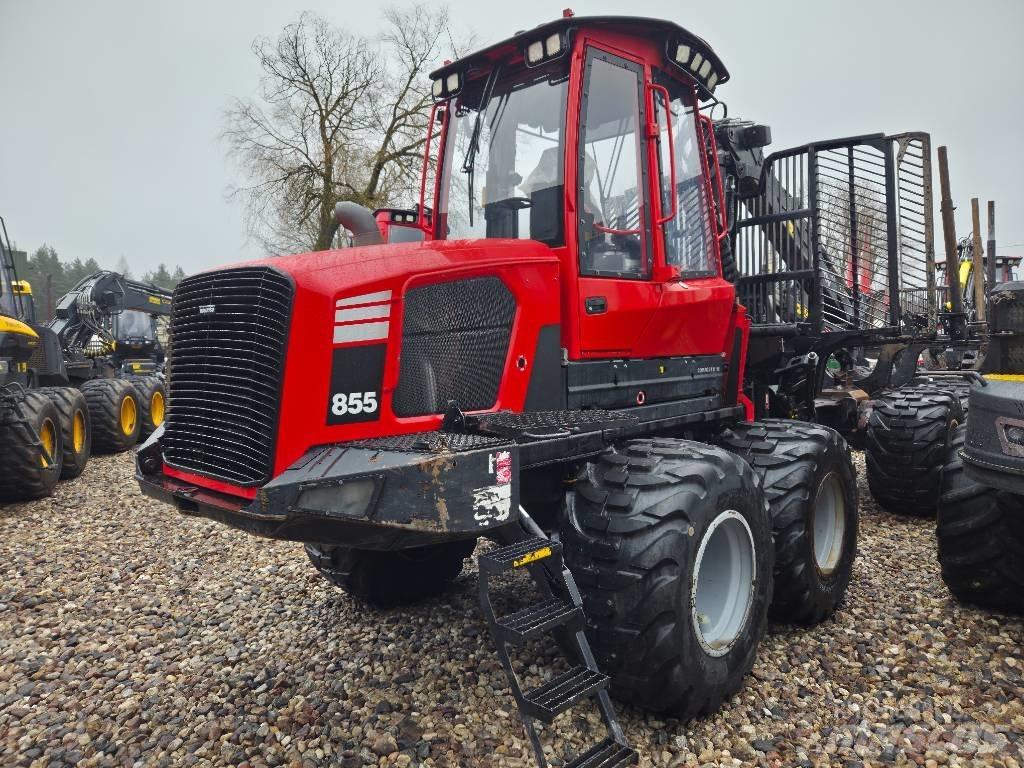 Komatsu 855 Lesné traktory