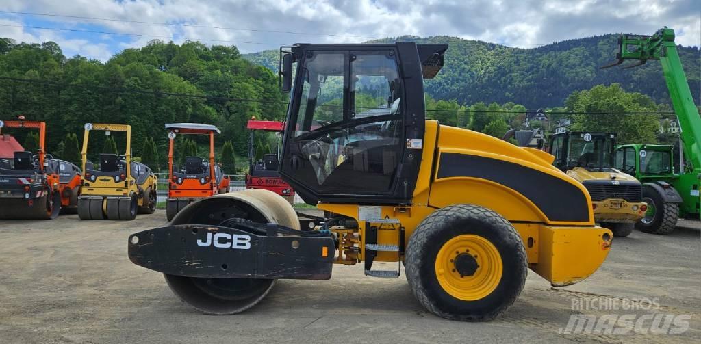 JCB Vibromax WM 75 D Ťahačové valce