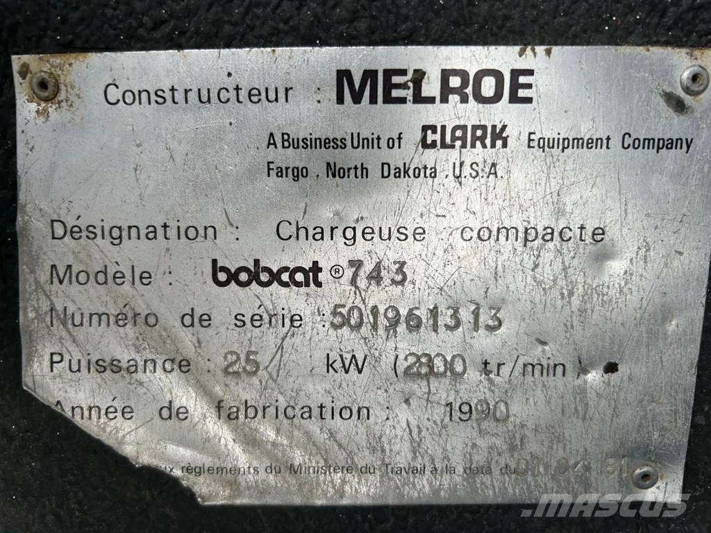 Bobcat 743 Šmykom riadené nakladače