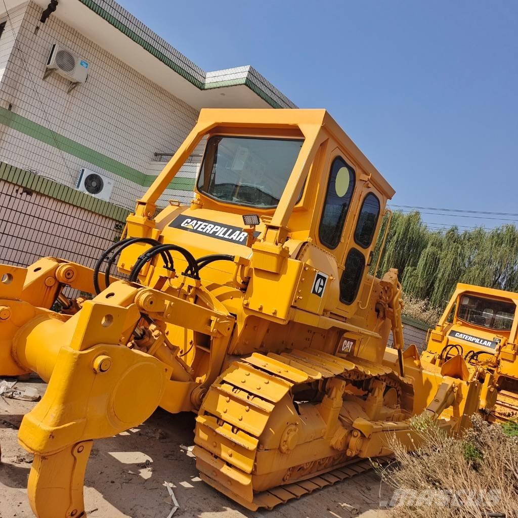 CAT D 7 G Pásové dozéry