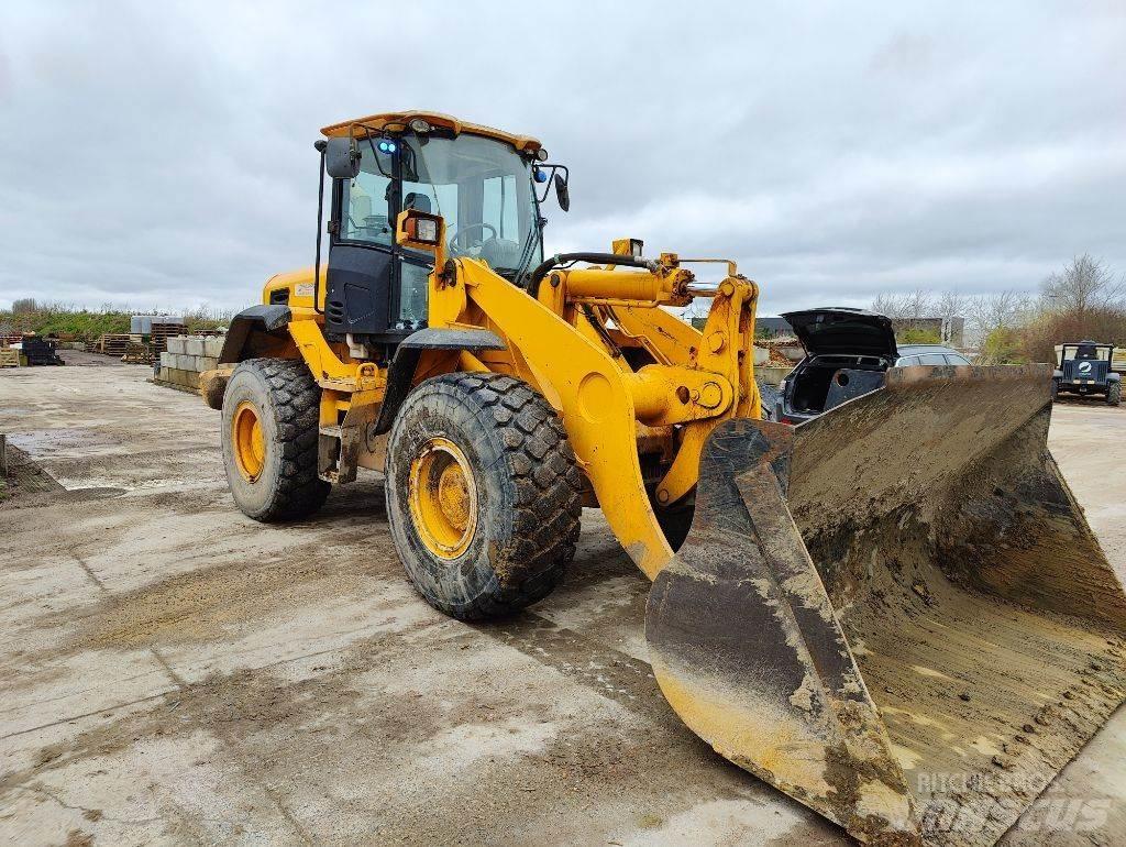 JCB 436 Kolesové nakladače