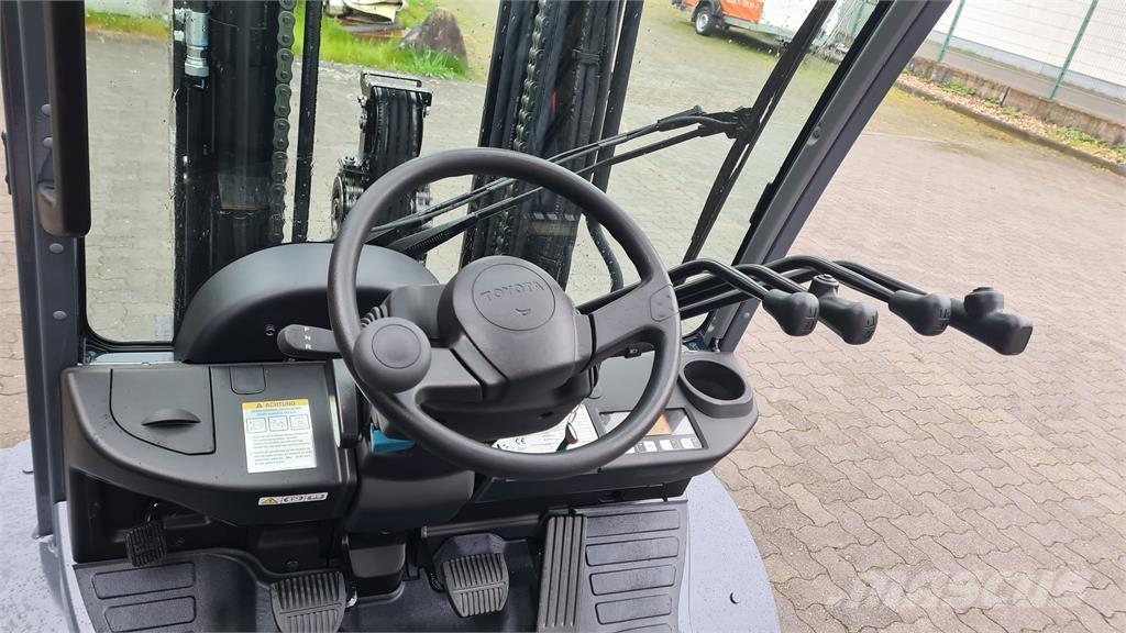 Toyota 02-8FGJF35 LPG vozíky