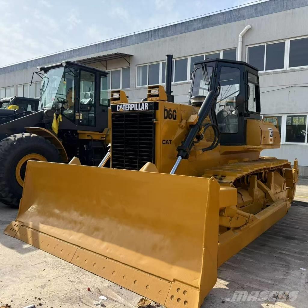 CAT D 6 G Pásové dozéry