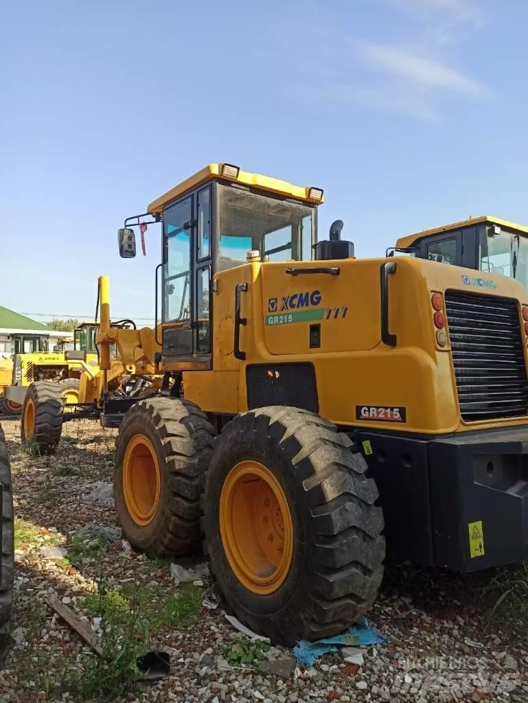 XCMG GR 180 Grejdery