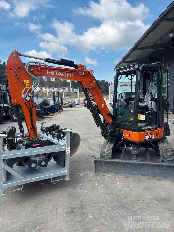 Hitachi ZX38U P-Line Mini rýpadlá < 7t