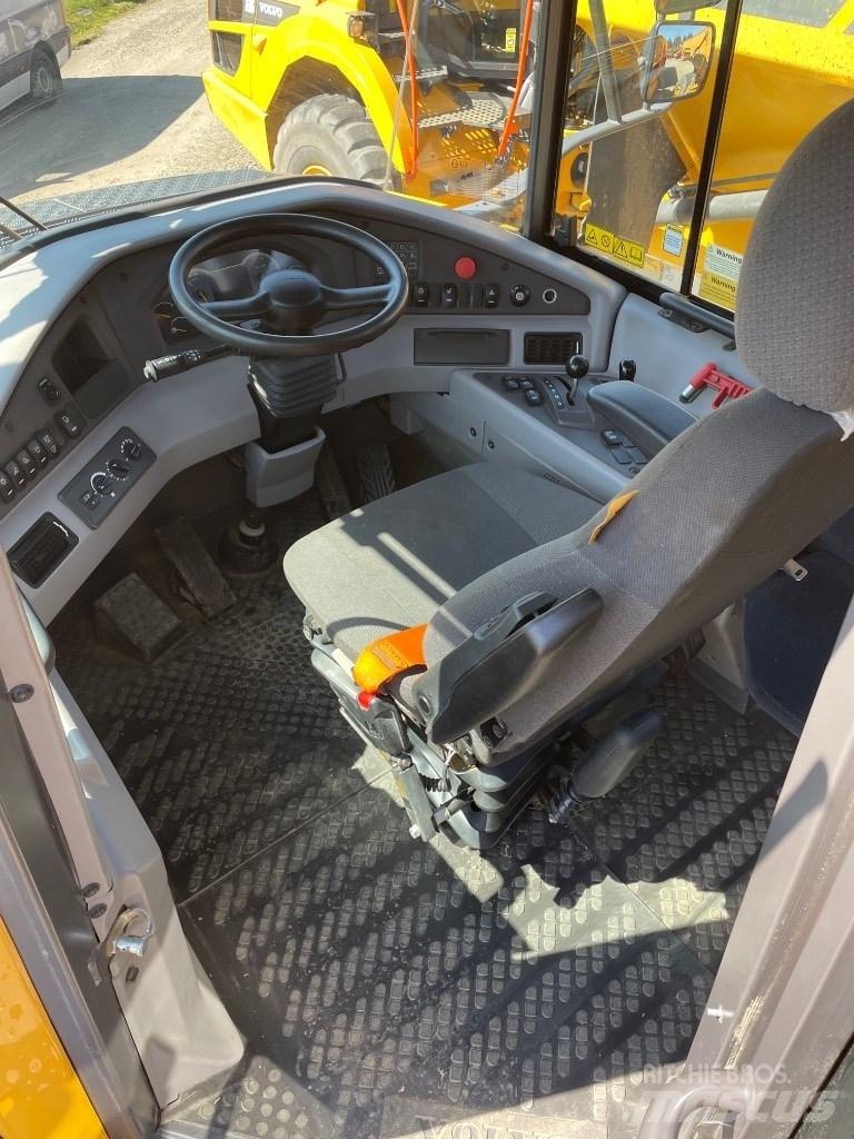 Volvo A30G Kĺbové nákladné autá