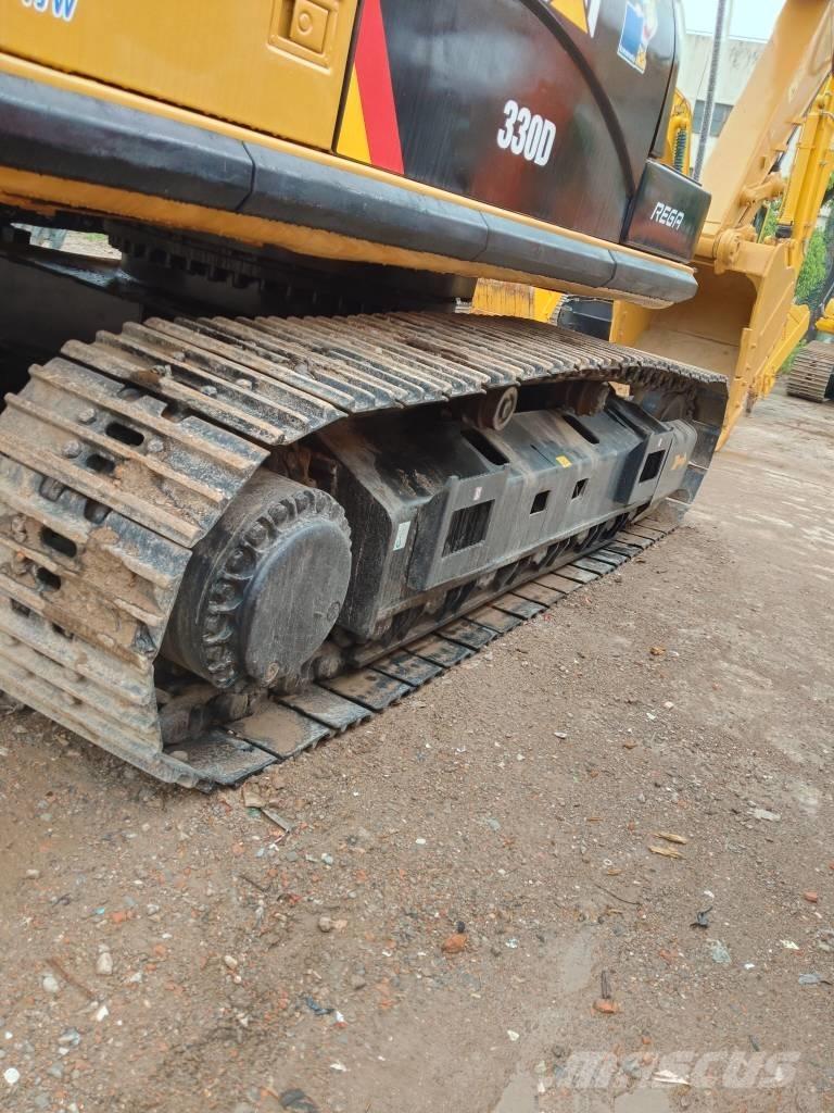 CAT 330 D Pásové rýpadlá