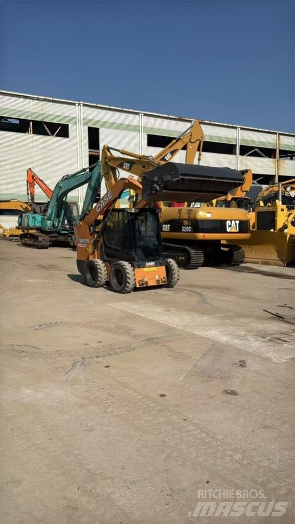 CASE SR 175 Šmykom riadené nakladače