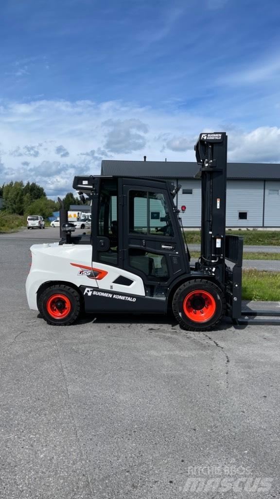 Bobcat D55C-9 Diesel Dieselové vozíky