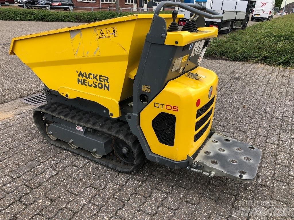 Wacker Neuson DT 05 Pásové sklápače