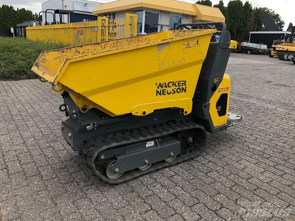 Wacker Neuson DT 05 Pásové sklápače