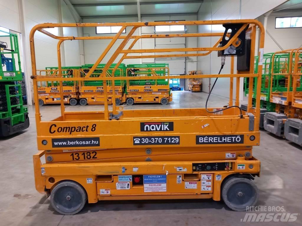 Haulotte Compact 8 Nožnicové zdvíhacie plošiny