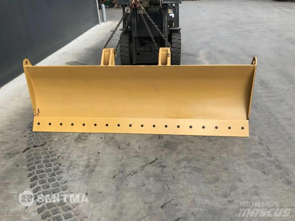Komatsu QR Radlice