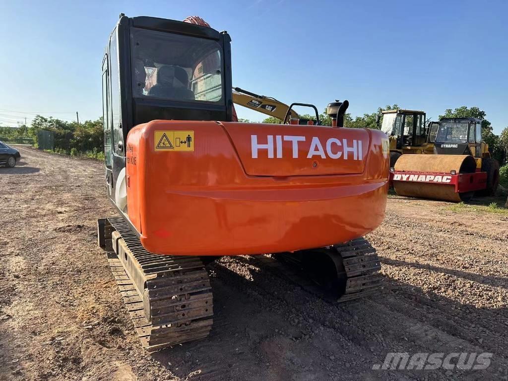 Hitachi ZX70 Midi rýpadlá 7 t - 12 t