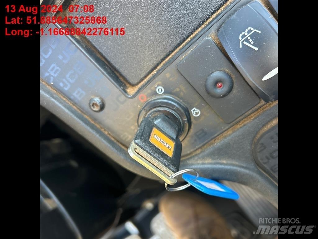 JCB 535-95 Teleskopické manipulátory