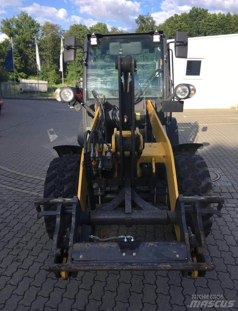 New Holland W50c Kolesové nakladače