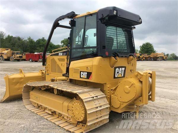 CAT D 5 K LGP Pásové dozéry