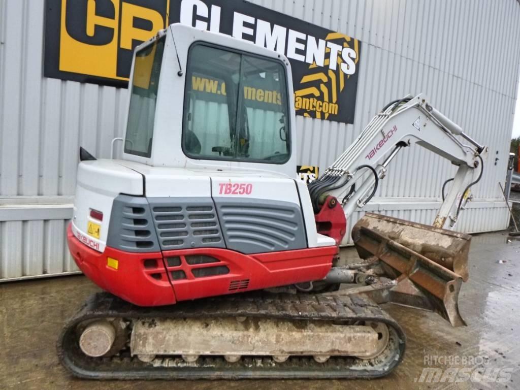 Takeuchi TB250 Mini rýpadlá < 7t