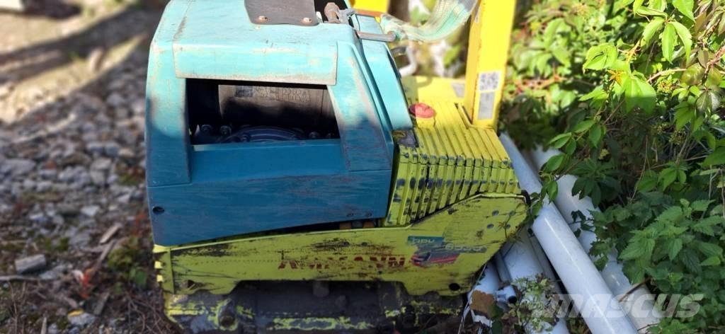 Ammann 6530 Pôdne kompaktory