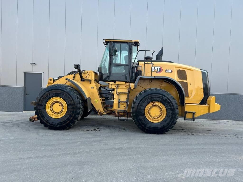 CAT 980 Kolesové nakladače