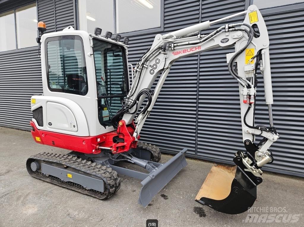 Takeuchi TB 225 Mini rýpadlá < 7t
