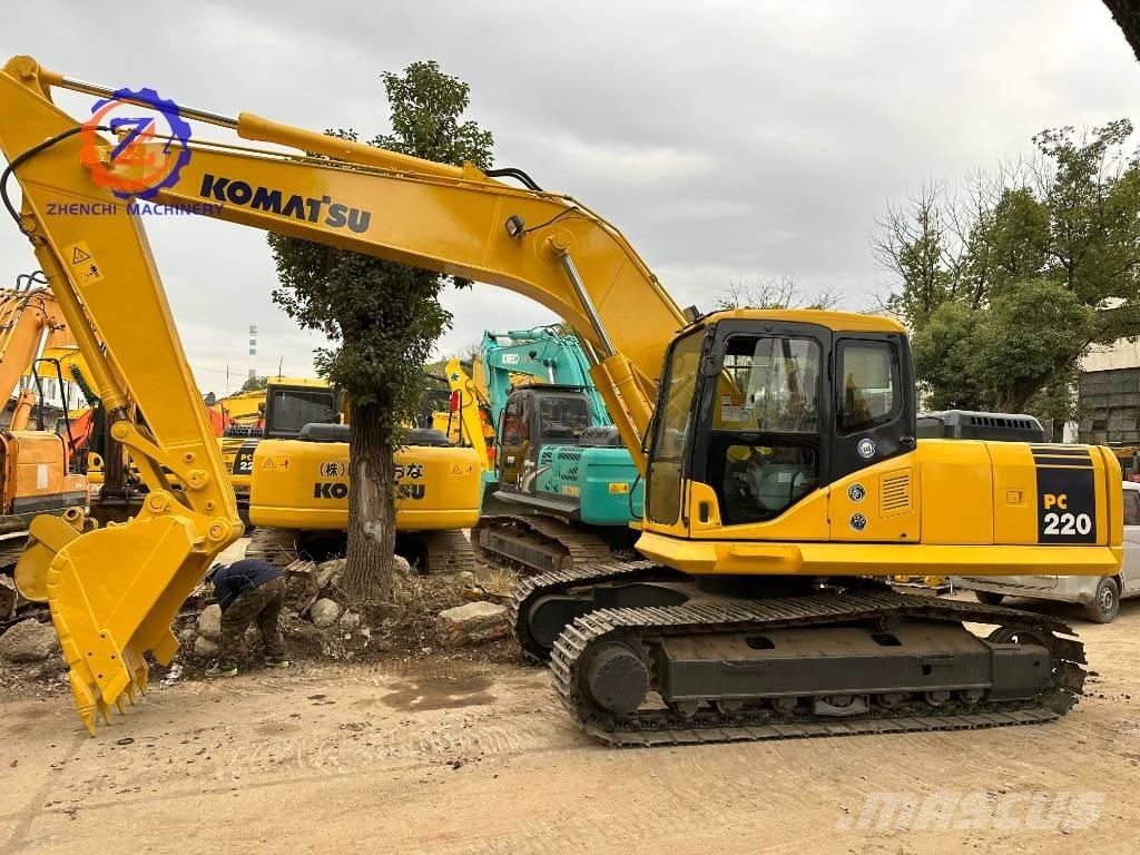 Komatsu PC 220-7 Pásové rýpadlá
