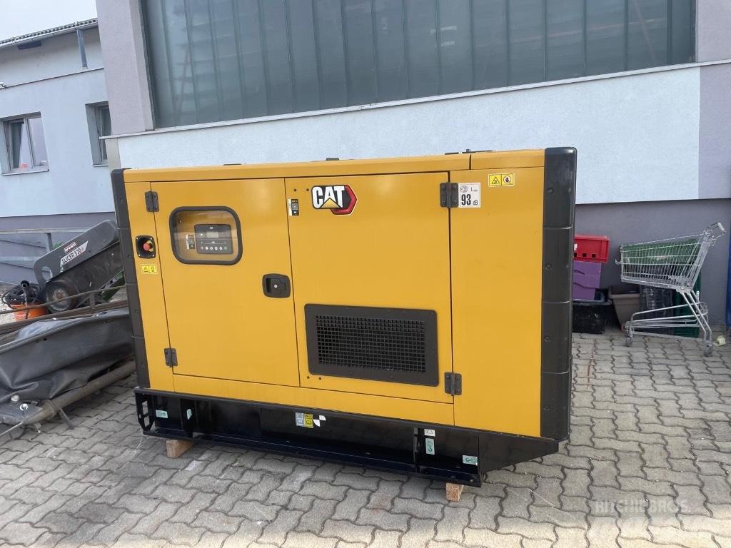 CAT 65 kva Naftové generátory