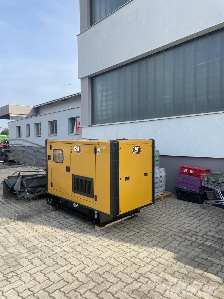 CAT 65 kva Naftové generátory