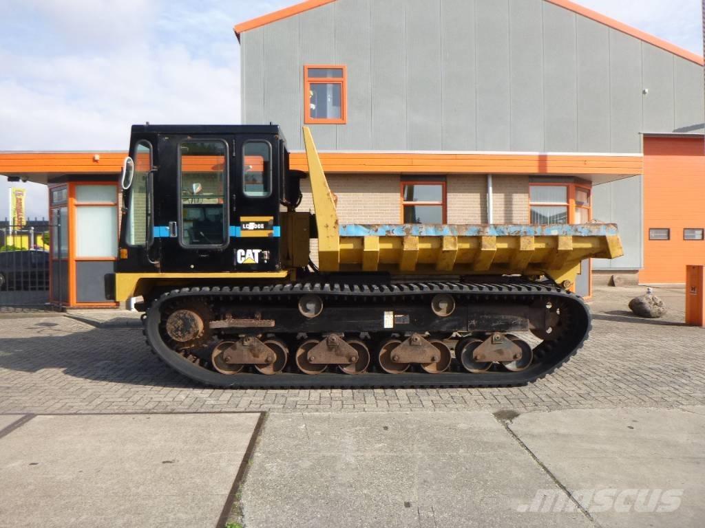 CAT LD700E Pásové sklápače