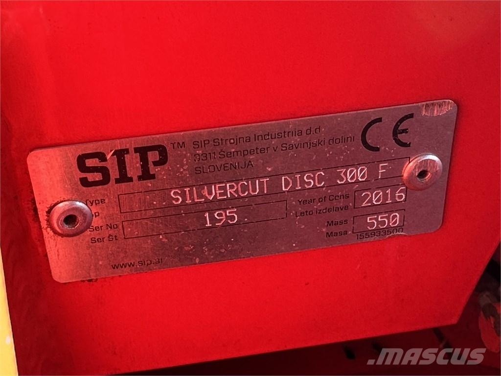 SIP Silvercut 300 F Žacie stroje