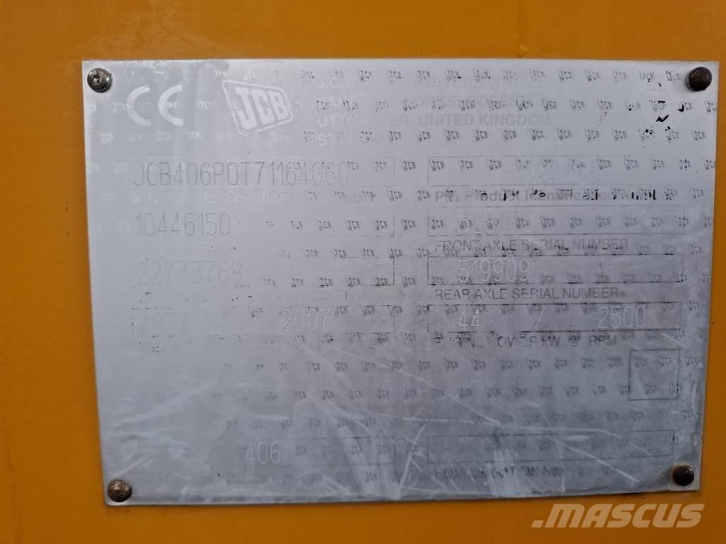 JCB 406 Kolesové nakladače