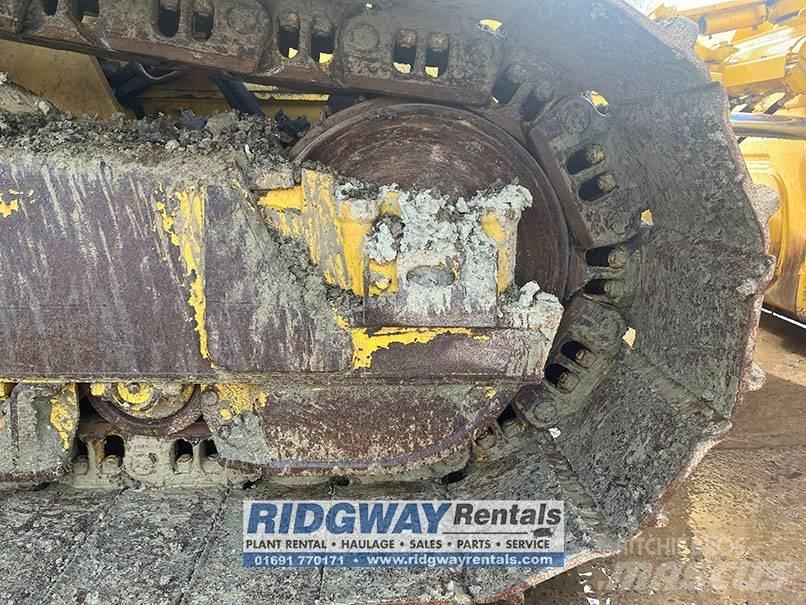 Komatsu D 71 PX-24 Pásové dozéry