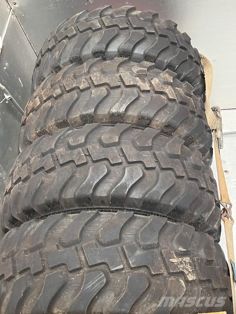 Bobcat L 85 Kolesové nakladače